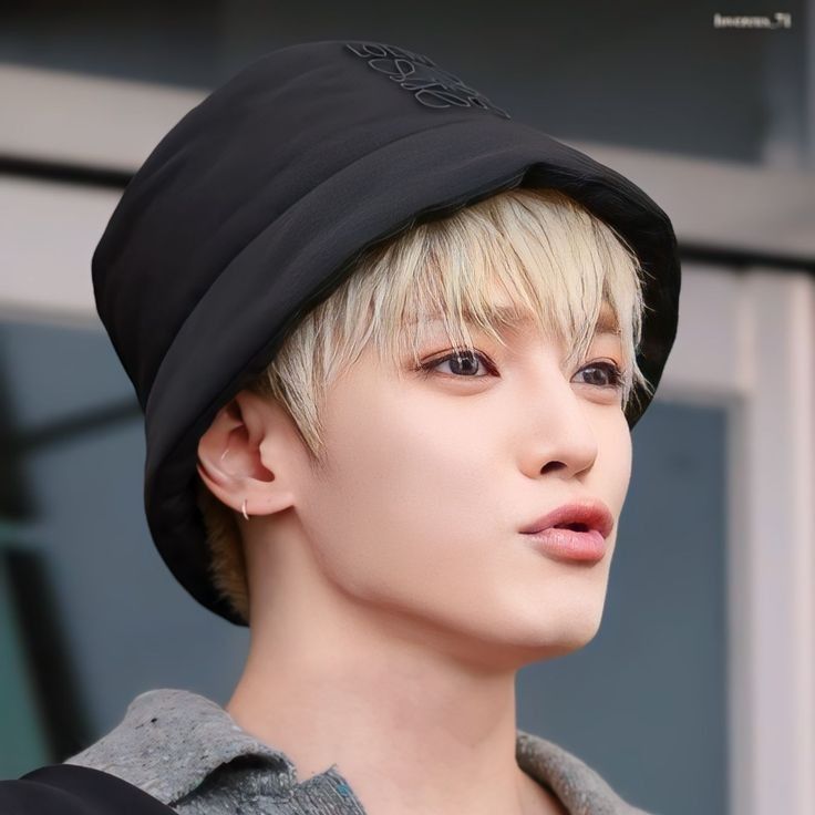 Behind-the-scenes cut of Taeyong (NCT 127)