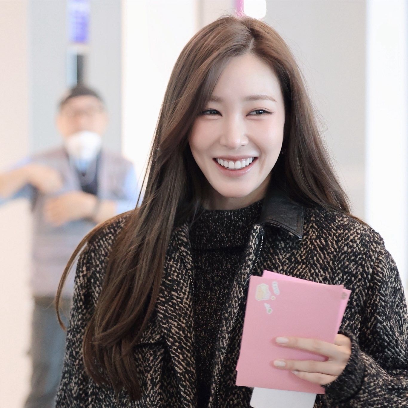 Latest photo of Tiffany Young (Girls' Generation)