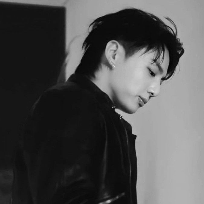 정국 (방탄소년단) 최근 활동샷