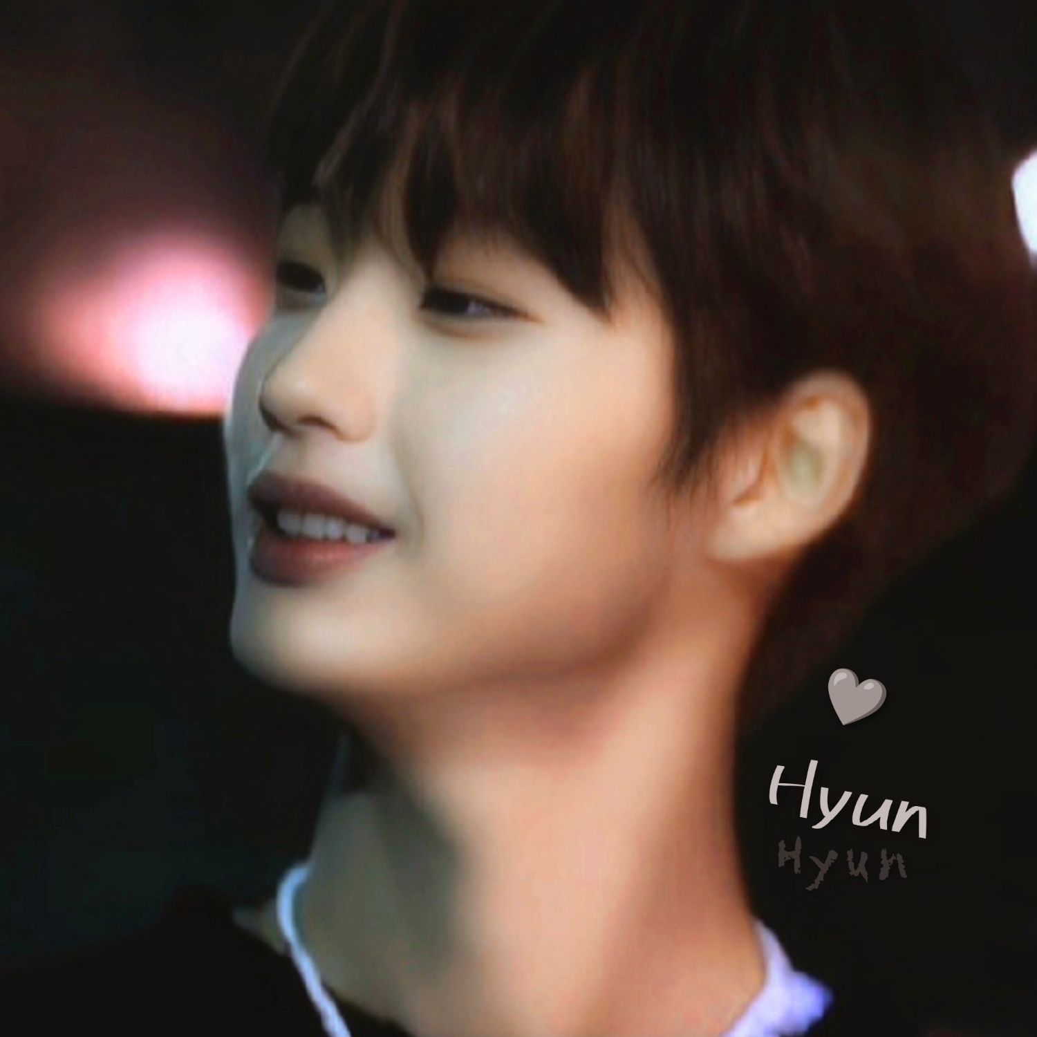 Behind-the-scenes cut of Hyun
