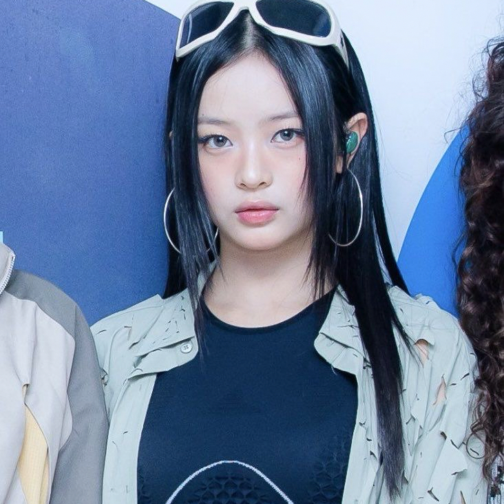 Recent activity shot of HANNI (NewJeans)