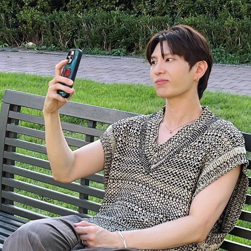 A moment captured by LEO (VIXX)'s fan