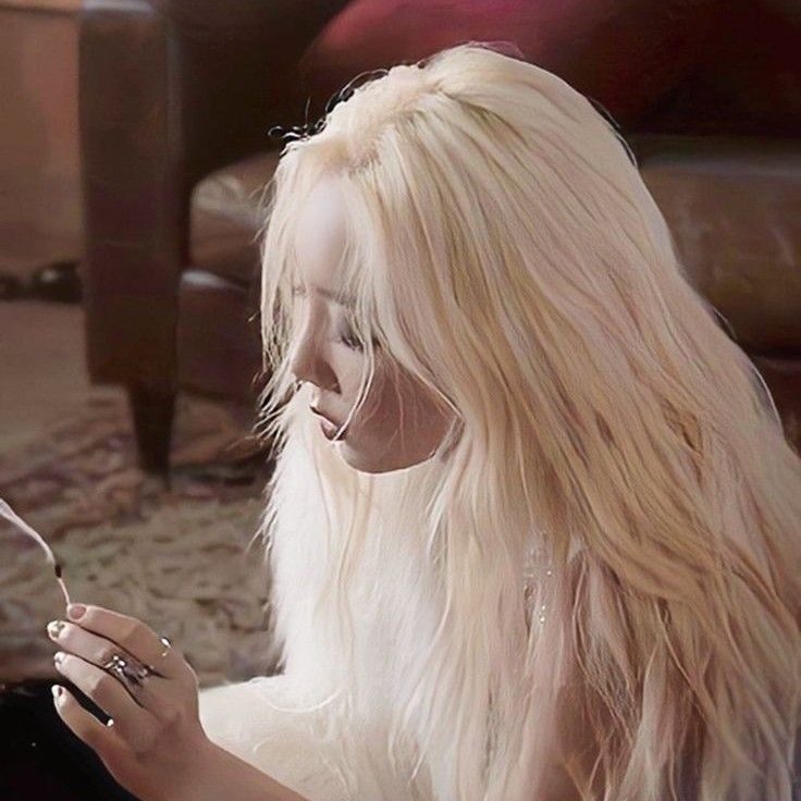 テヨン (少女時代)の最近の活動写真