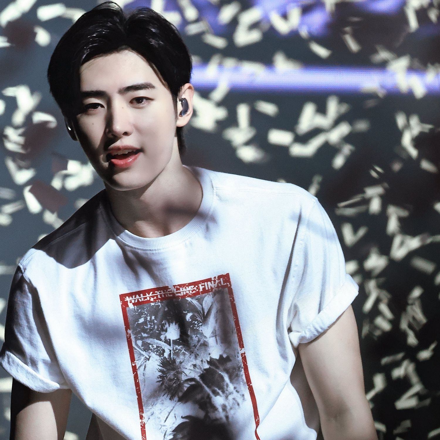 Behind-the-scenes cut of Sunghoon (ENHYPEN)