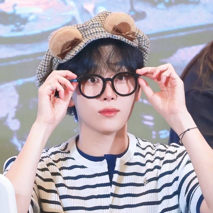 Behind-the-scenes cut of Seungkwan (SEVENTEEN)