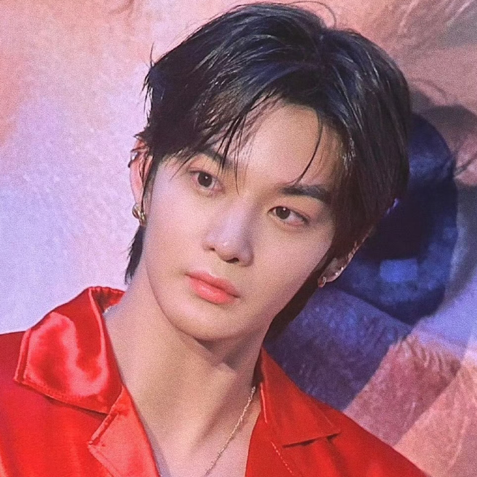 Recent activity shot of Bae Jinyoung