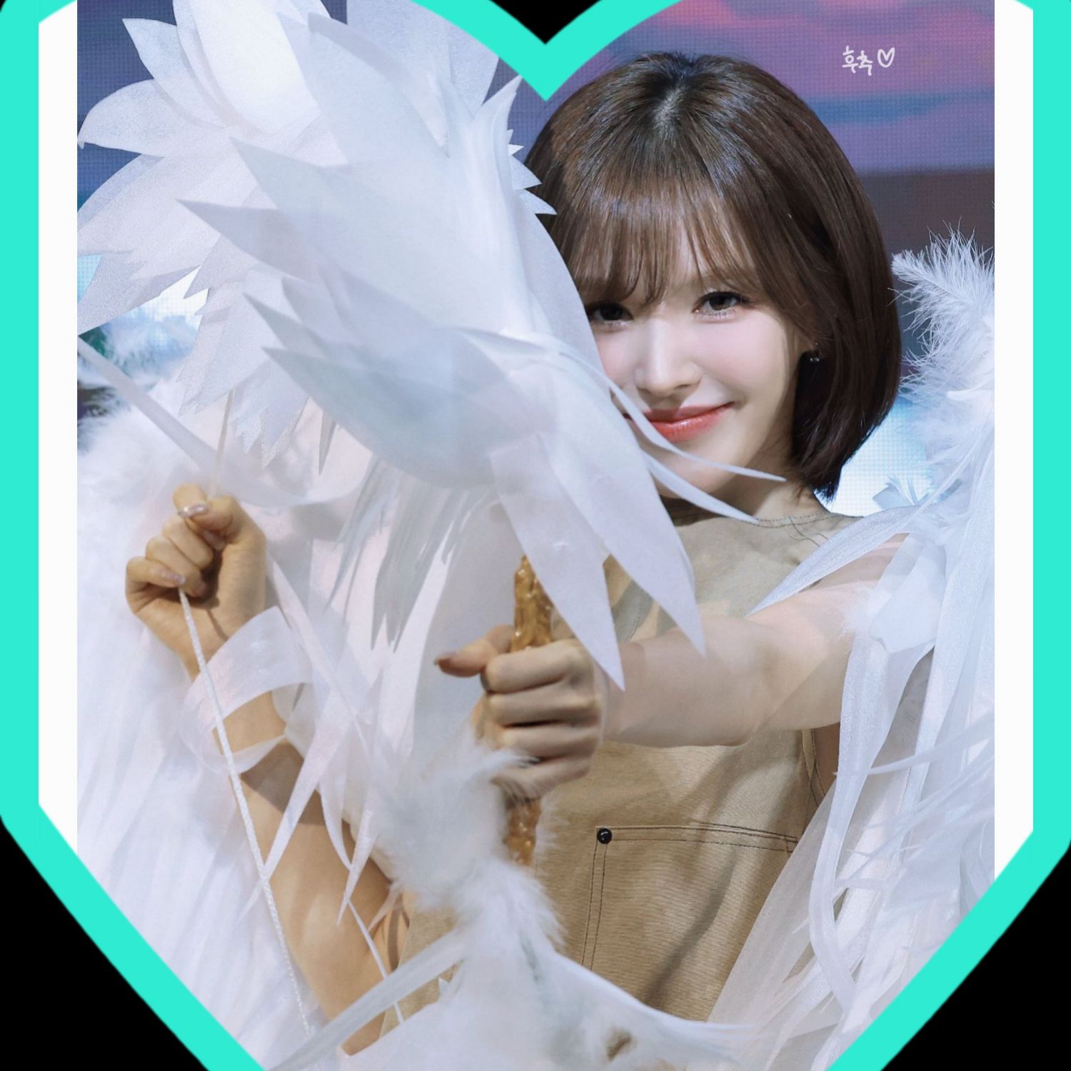 A moment captured by Wendy (Red Velvet)'s fan