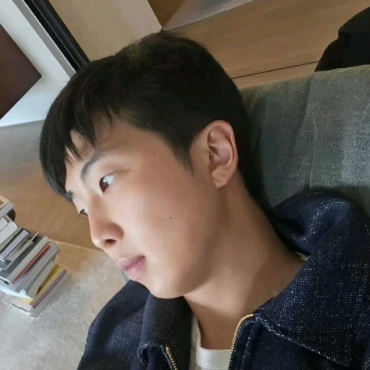 Behind-the-scenes cut of RM (BTS)