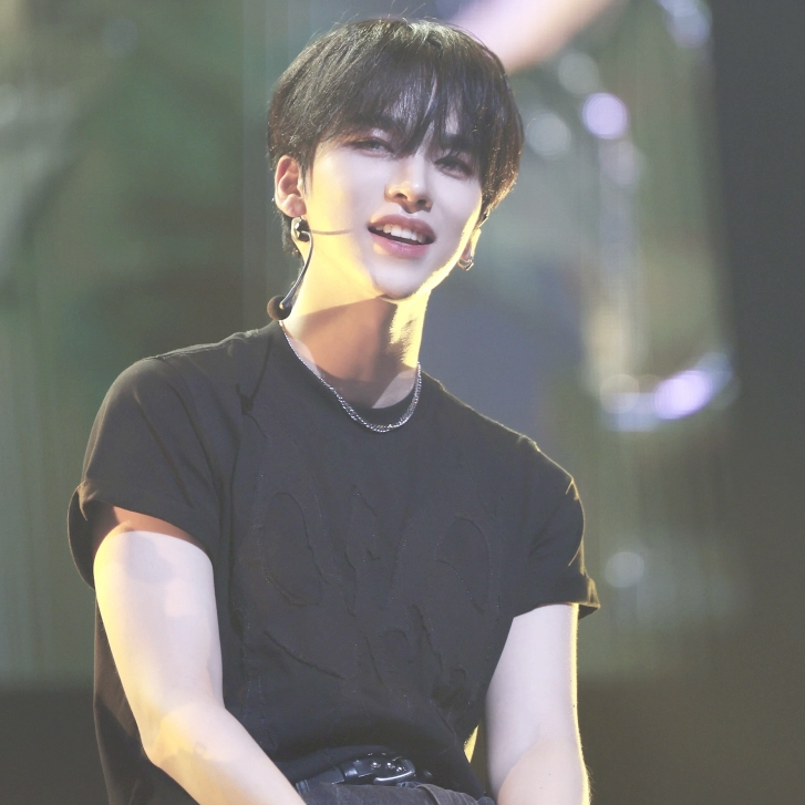 Latest photo of Hanjun (n.SSign)