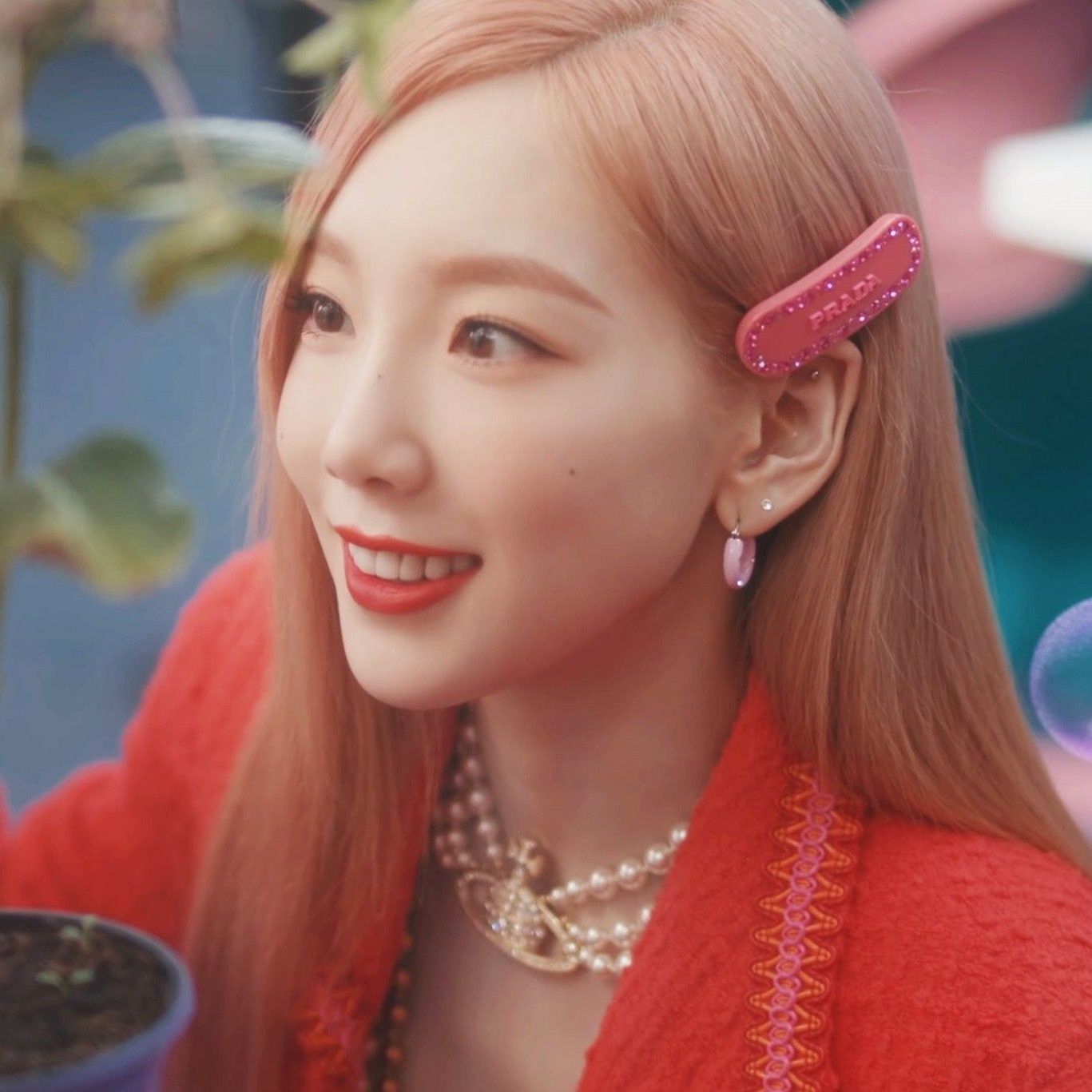 Latest photo of Taeyeon (Girls' Generation)