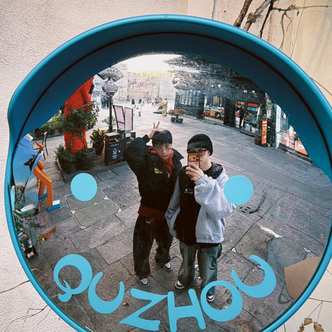 Recent activity shot of TEN (WayV)