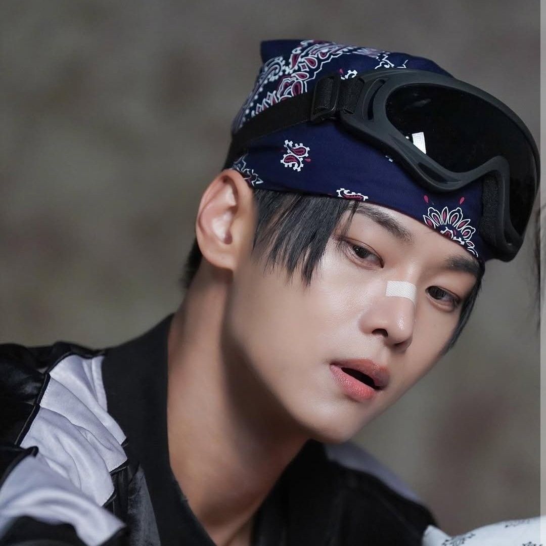 Recent activity shot of VIXX