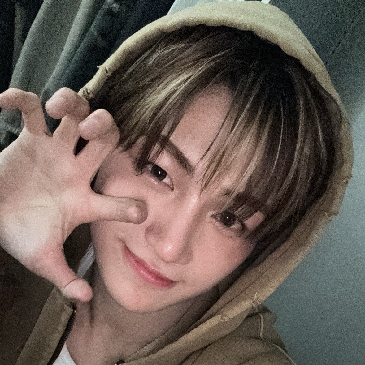 Latest photo of Jihoon (TWS)