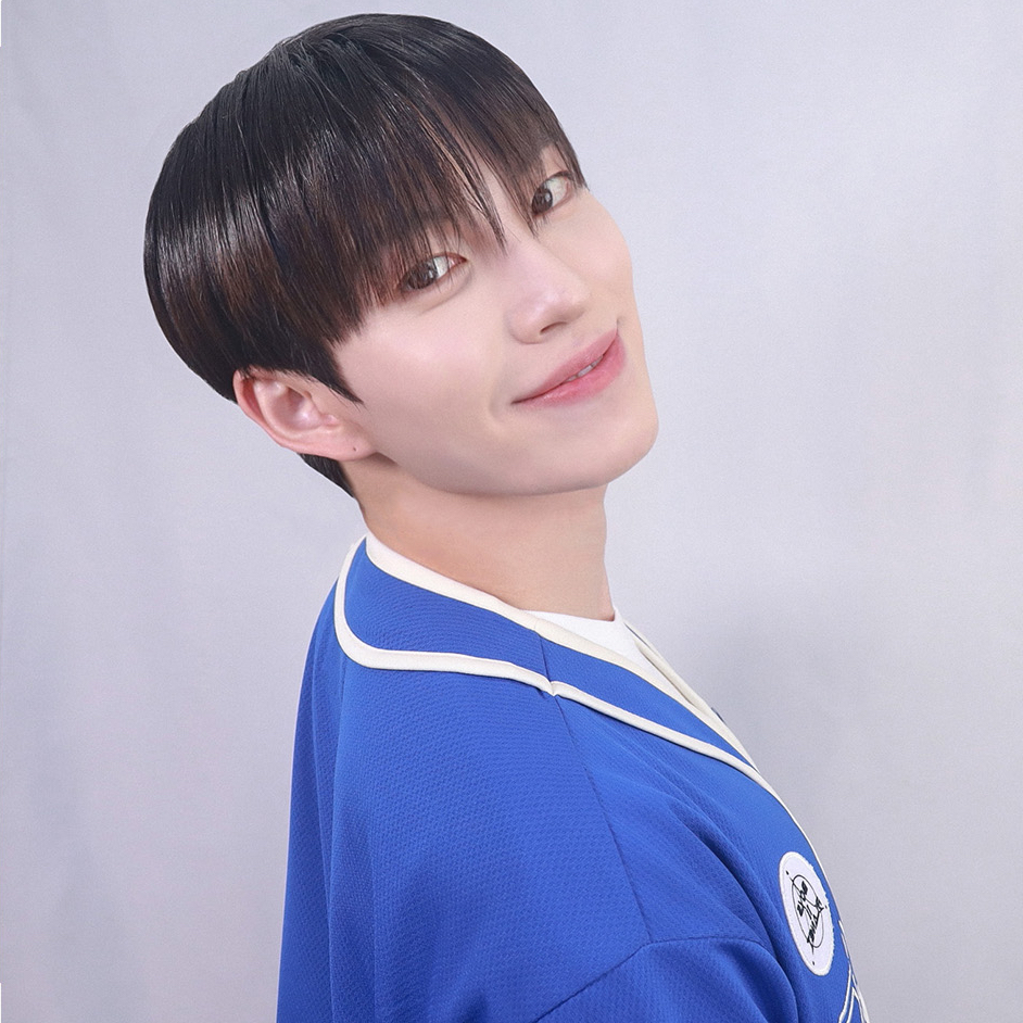 Latest photo of HEECHAN (DKB)