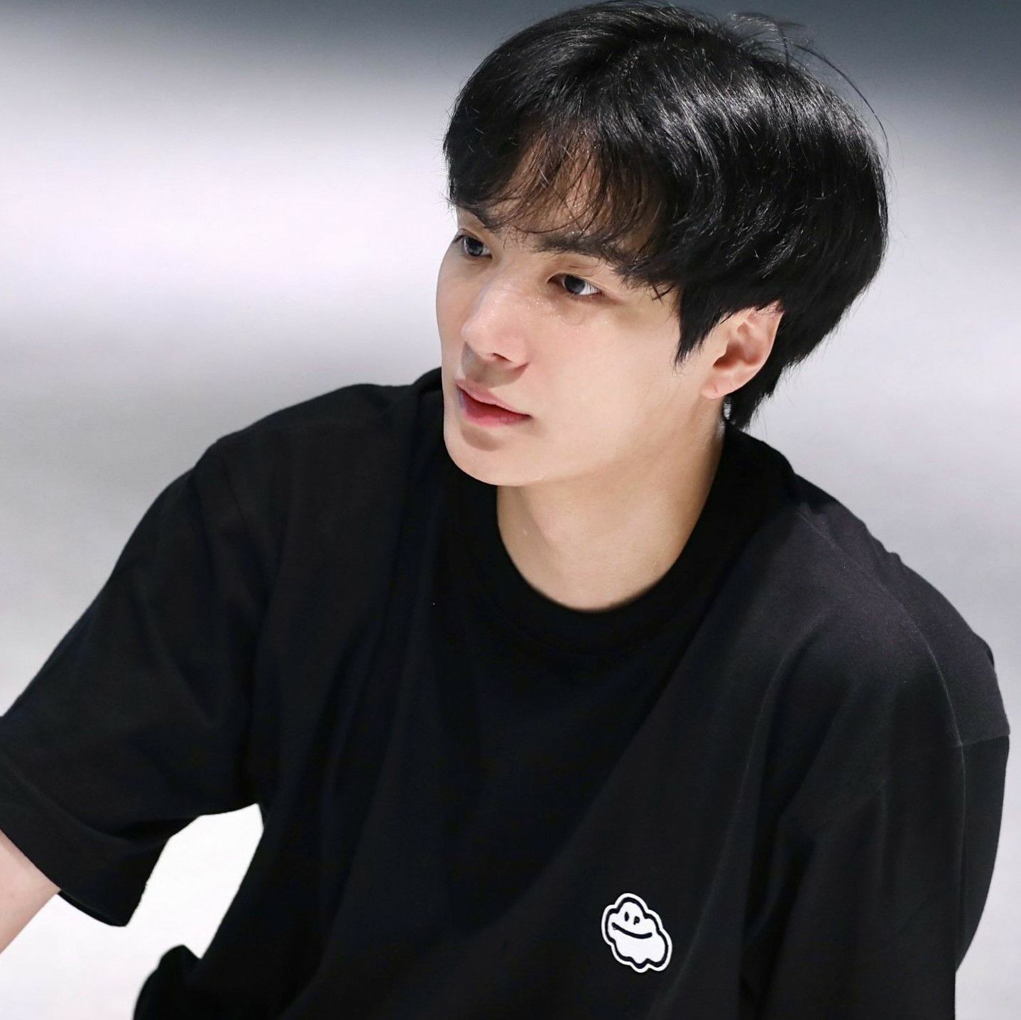 Recent activity shot of Kim Jonghyeon