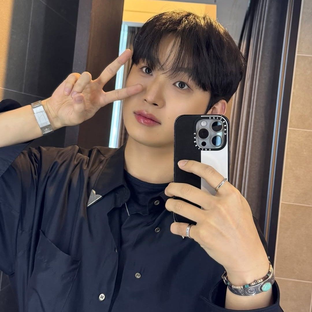 A moment captured by Lim Hyunsik (BTOB)'s fan