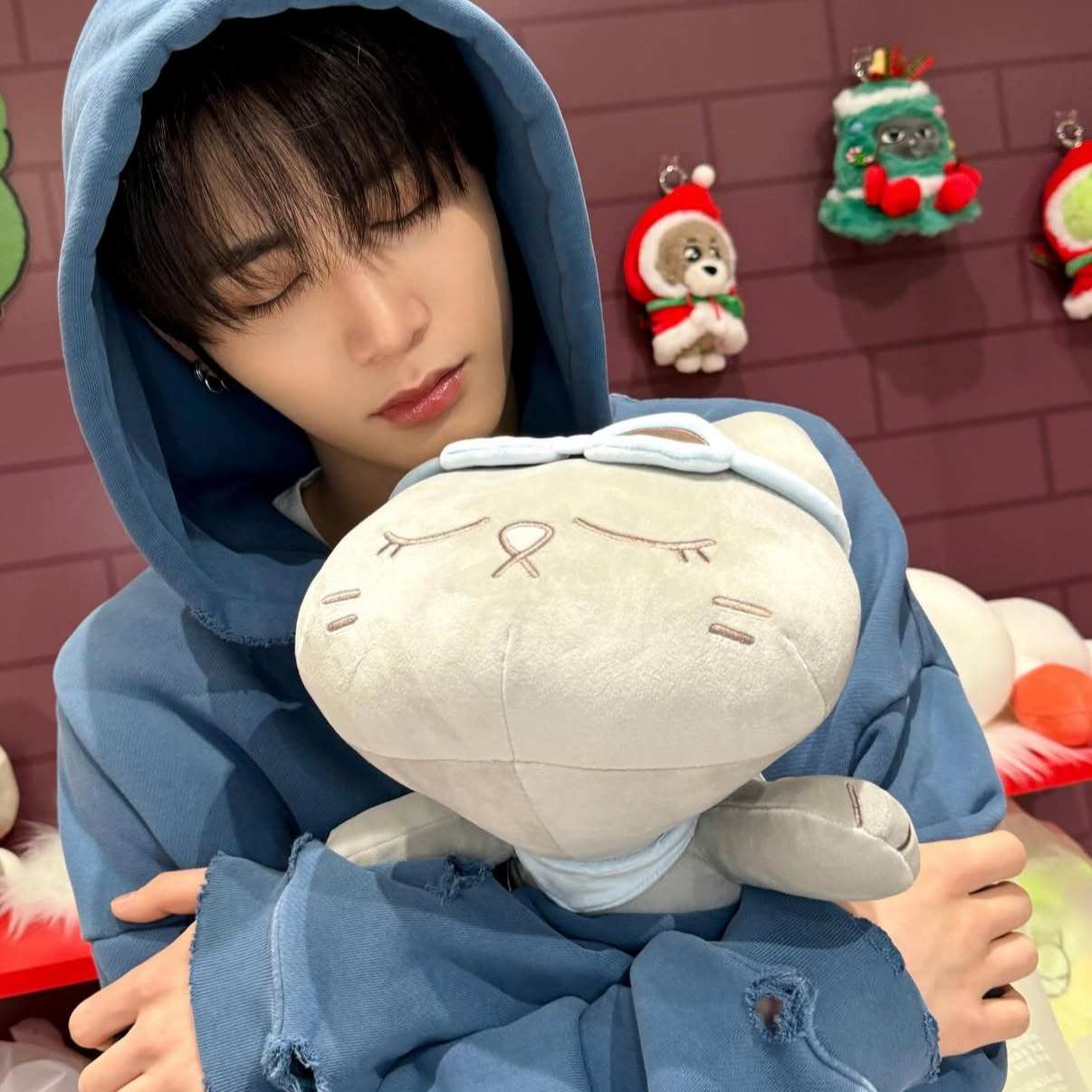 Recent activity shot of Taesan (BOYNEXTDOOR)