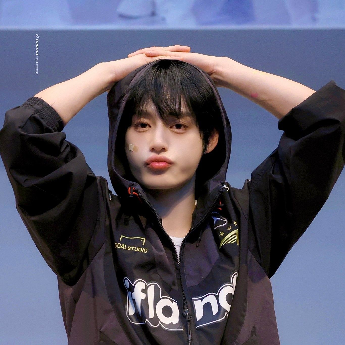 Latest photo of Kim Jiwoong (ZEROBASEONE)