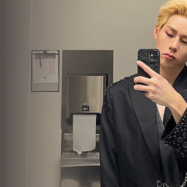 A moment captured by Joohoney (MONSTA X)'s fan