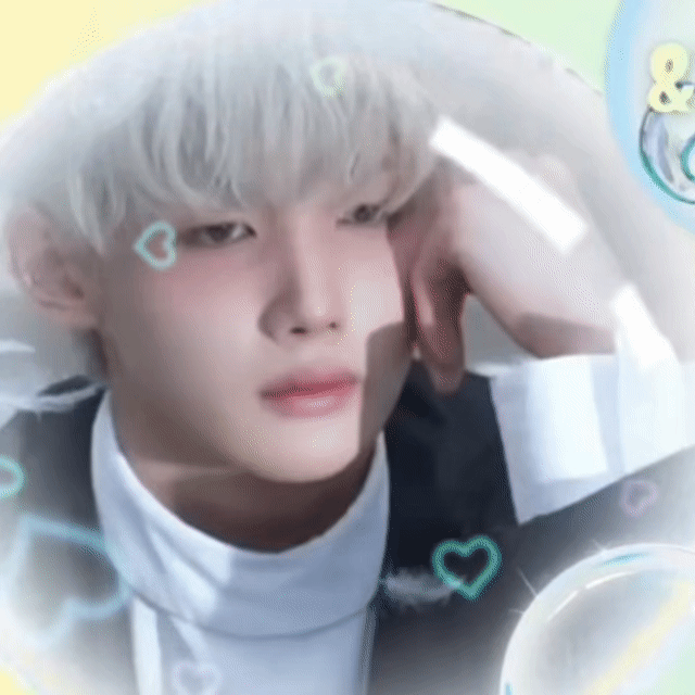 Recent activity shot of Jo (&TEAM)