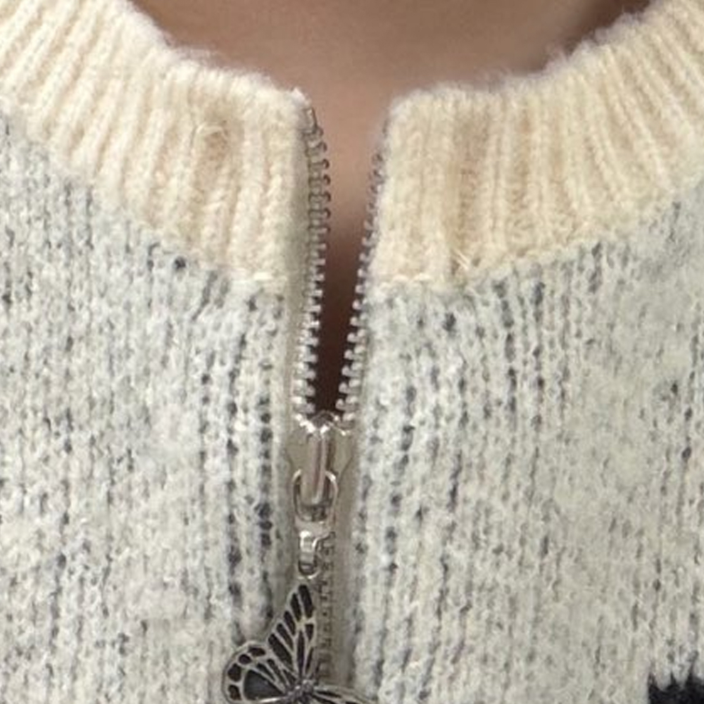 Latest photo of HyunJin (Loossemble)