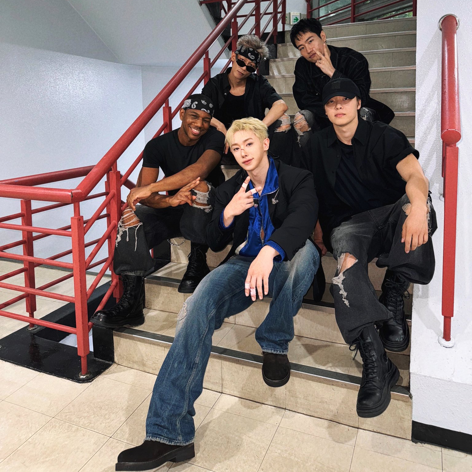 Recent activity shot of Wonho