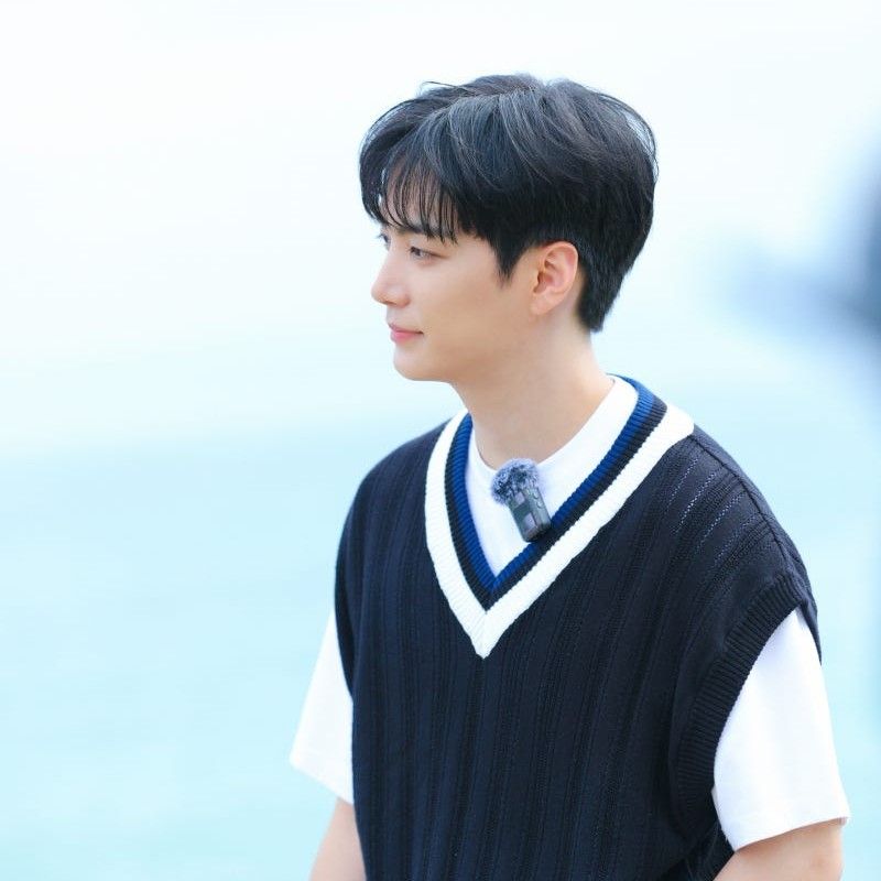 Recent activity shot of Kim Jonghyeon