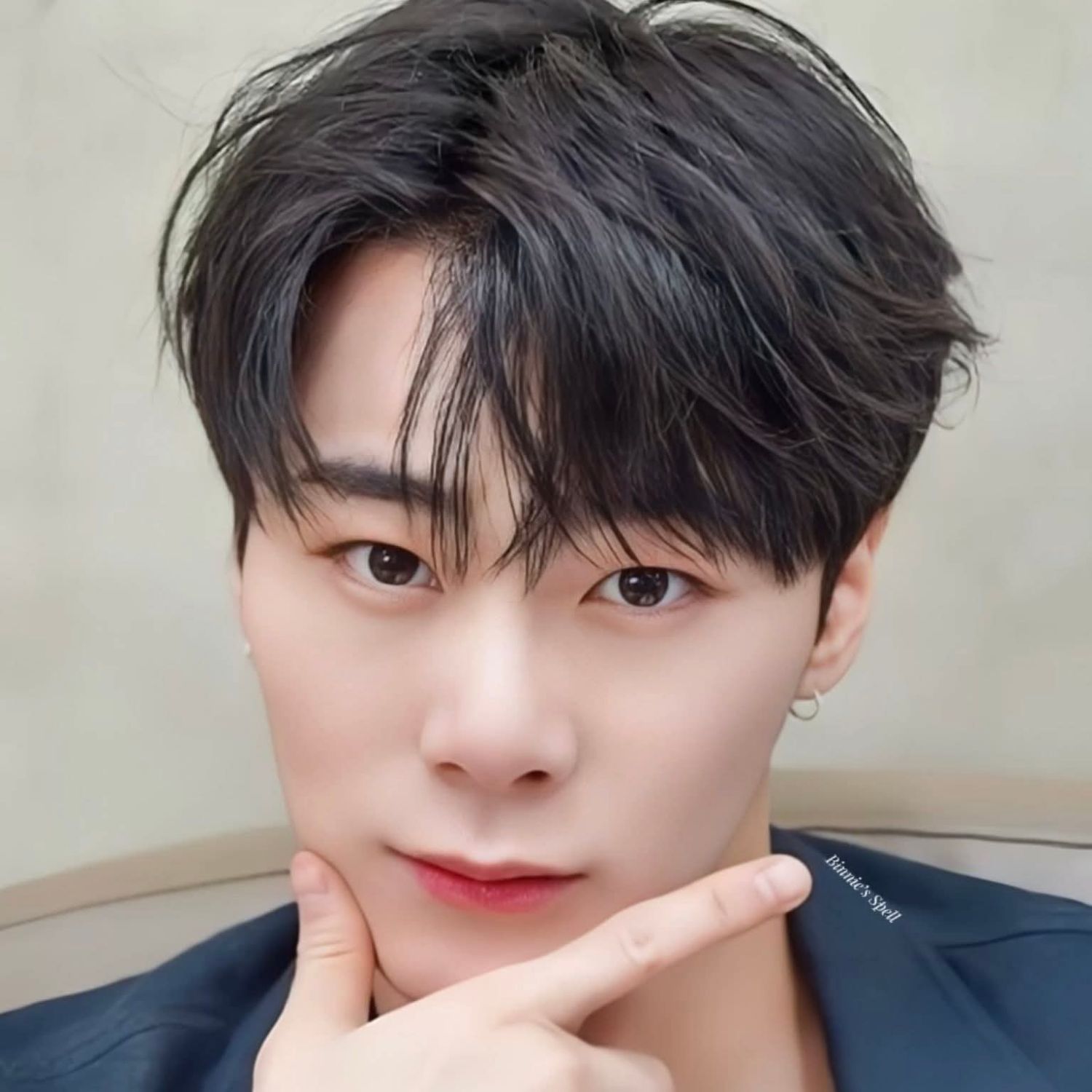 Behind-the-scenes cut of Moonbin (ASTRO)