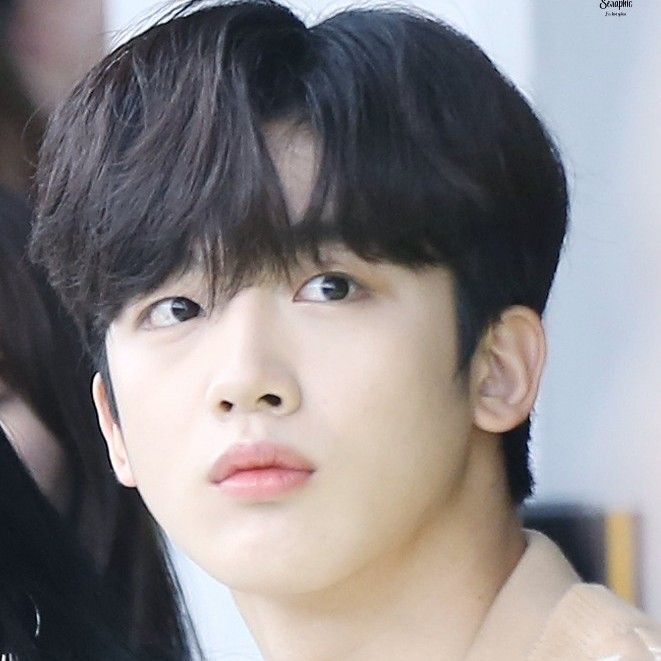 Behind-the-scenes cut of Kim Yohan (WEi)