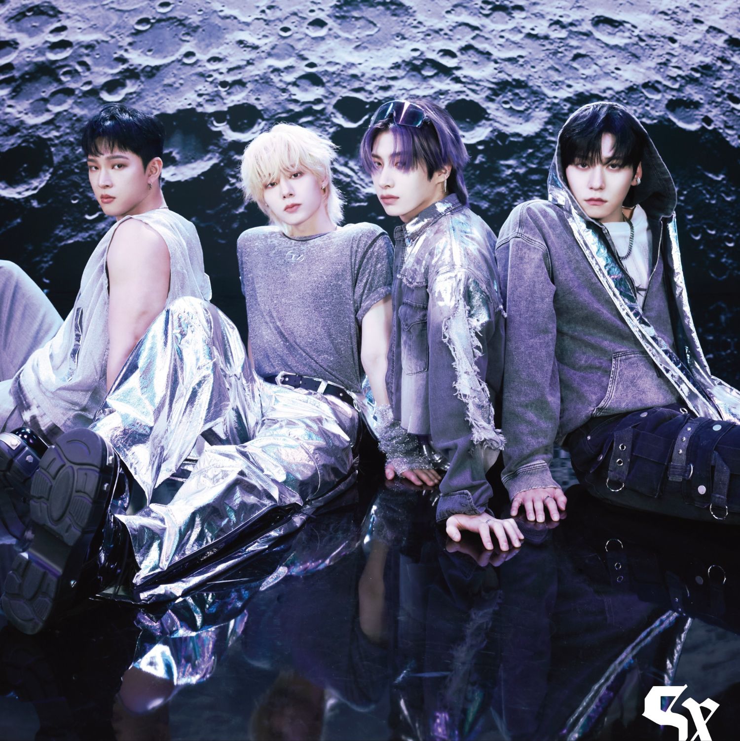 A moment captured by LEE DO (ONEUS)'s fan