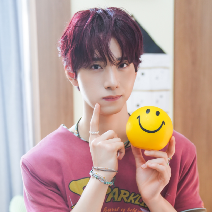 Recent activity shot of Sato Keigo (JO1)