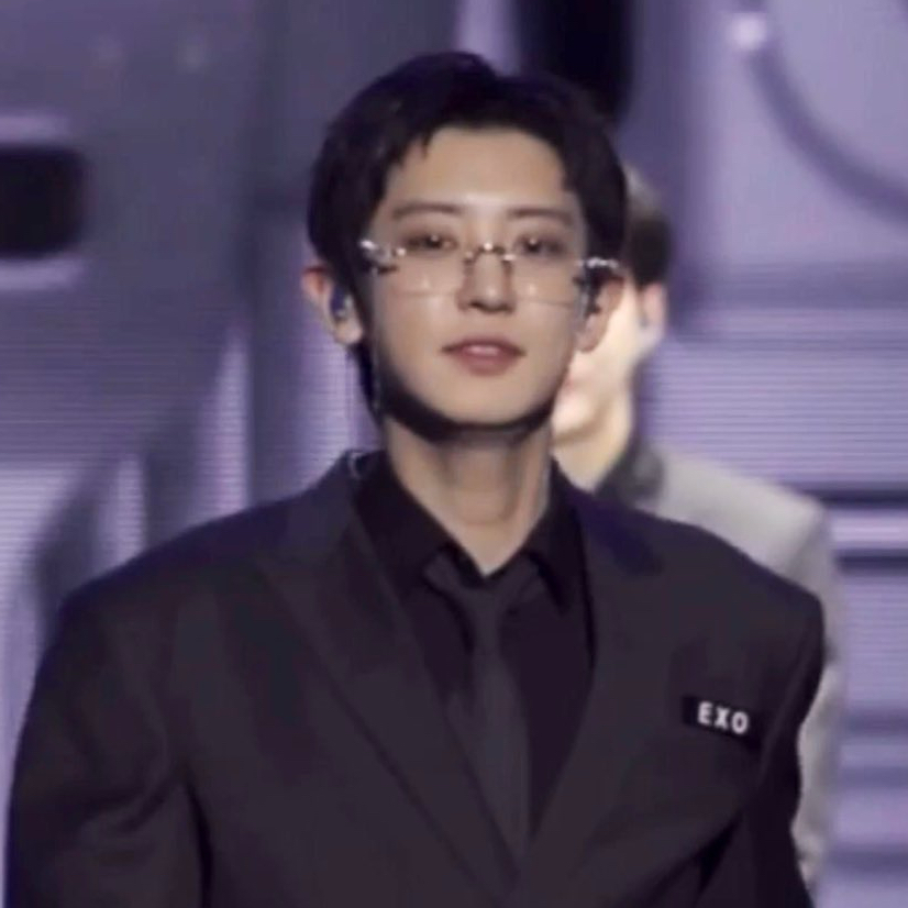 Latest photo of Chanyeol (EXO)