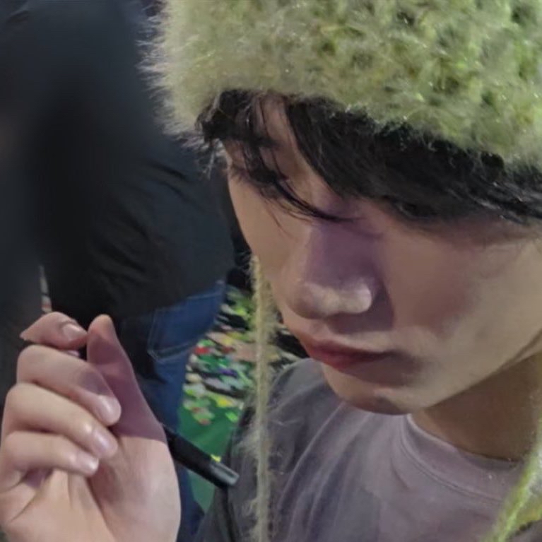 Recent activity shot of Beomgyu (TOMORROW X TOGETHER)