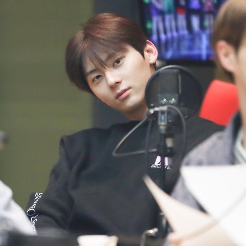 Recent activity shot of Hwang Minhyun