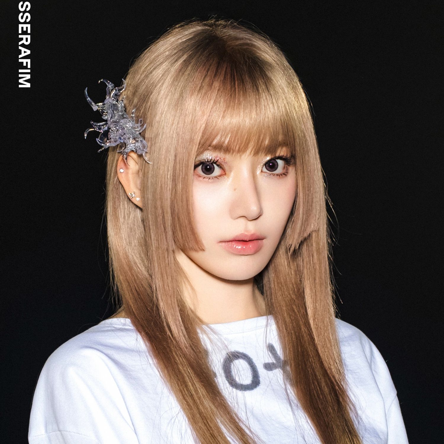 Latest photo of Sakura (LE SSERAFIM)