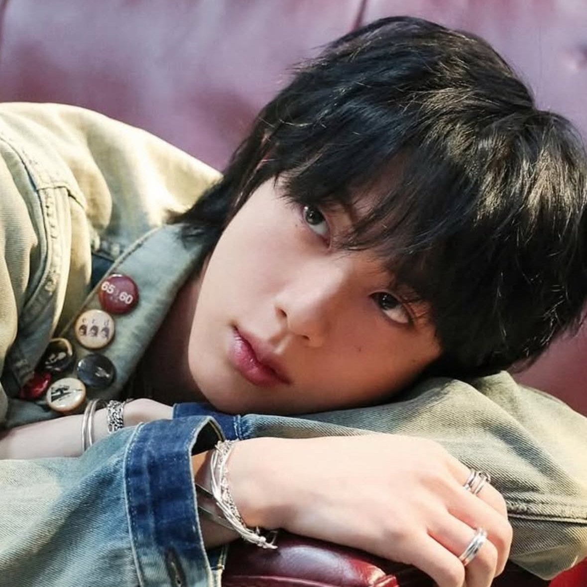 Latest photo of Jin (BTS)