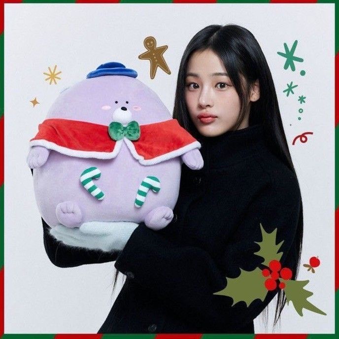 Behind-the-scenes cut of NewJeans