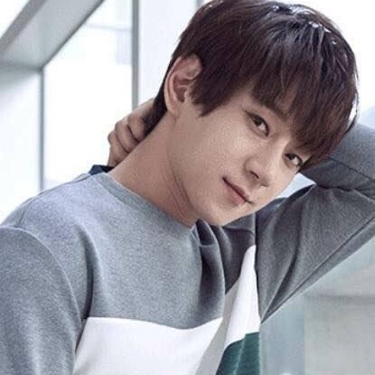 Behind-the-scenes cut of Hwang Chiyeol