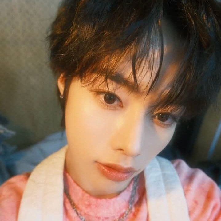 Latest photo of Hanbin (TEMPEST)