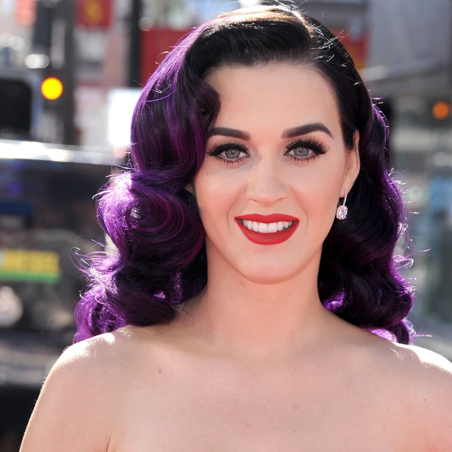 Behind-the-scenes cut of Katy Perry