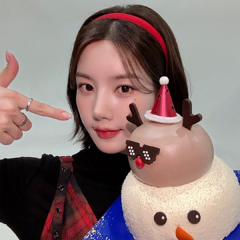 Latest photo of Kwon Eunbi