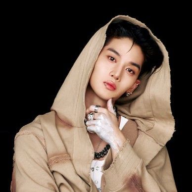 Latest photo of Bae Jinyoung
