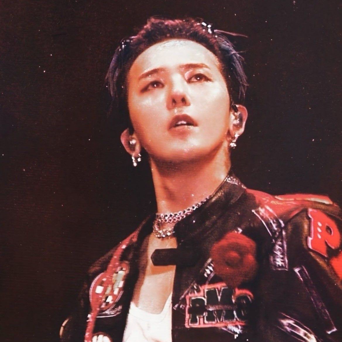 Recent activity shot of G-DRAGON (BIGBANG)