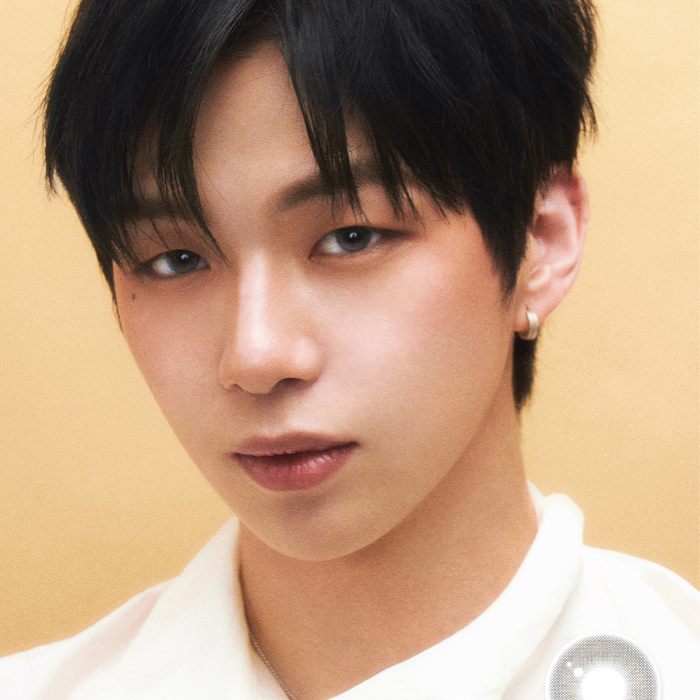 강다니엘 최근 활동샷