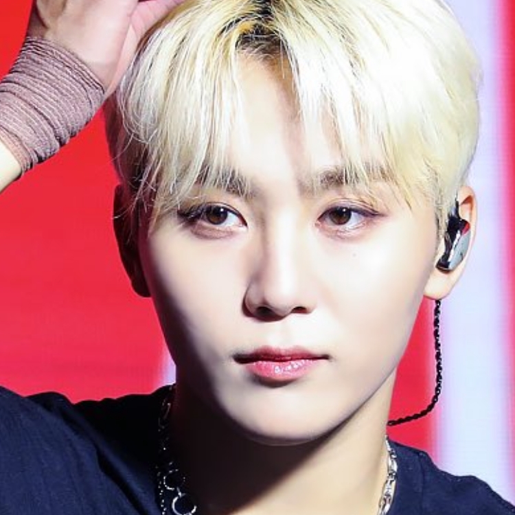 Behind-the-scenes cut of Seungkwan (SEVENTEEN)