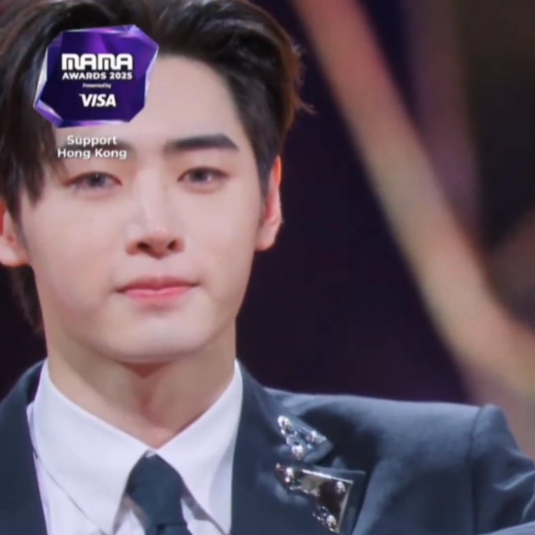 成訓 (ENHYPEN)的最新活動照片