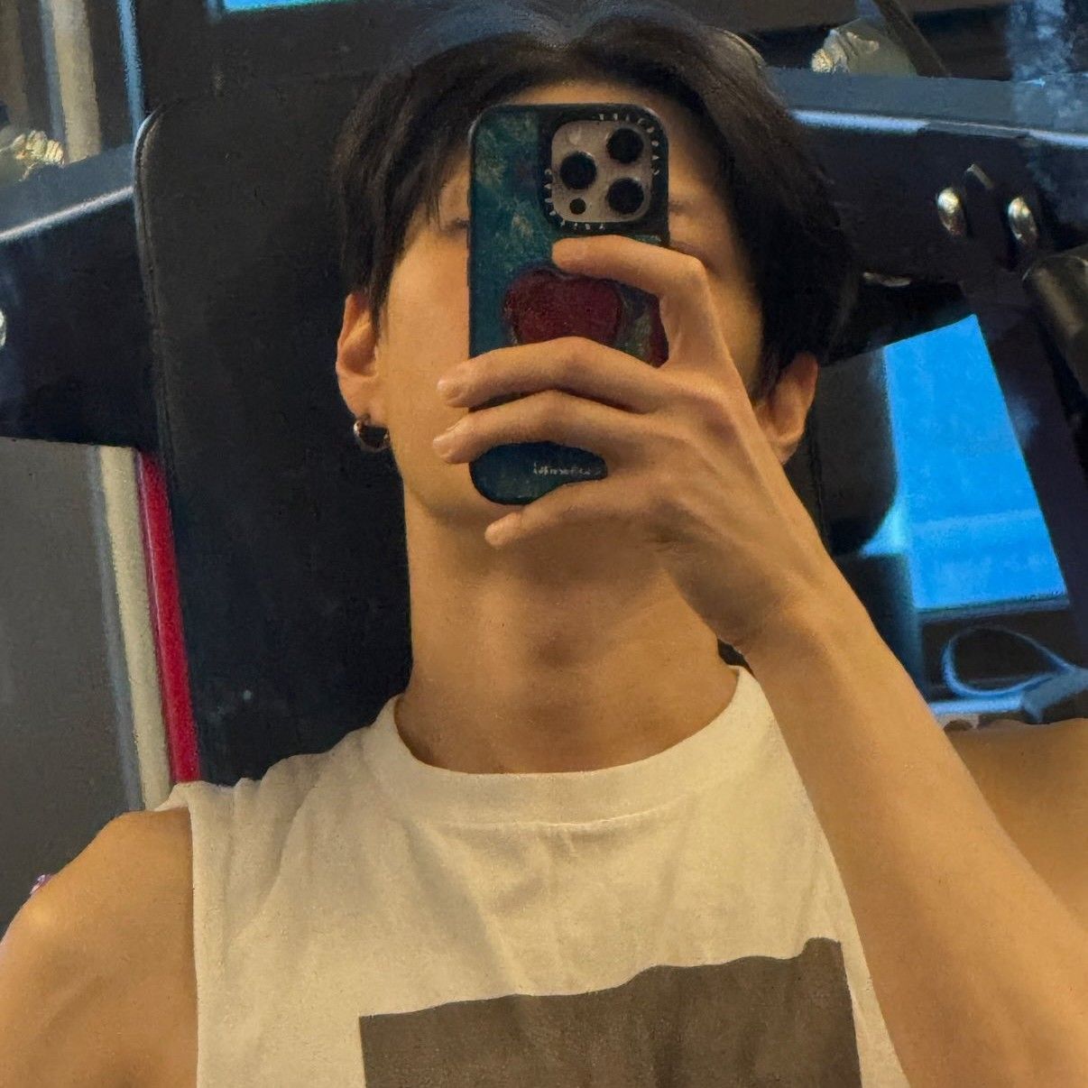 Feed komunitas K-pop terpanas hari ini