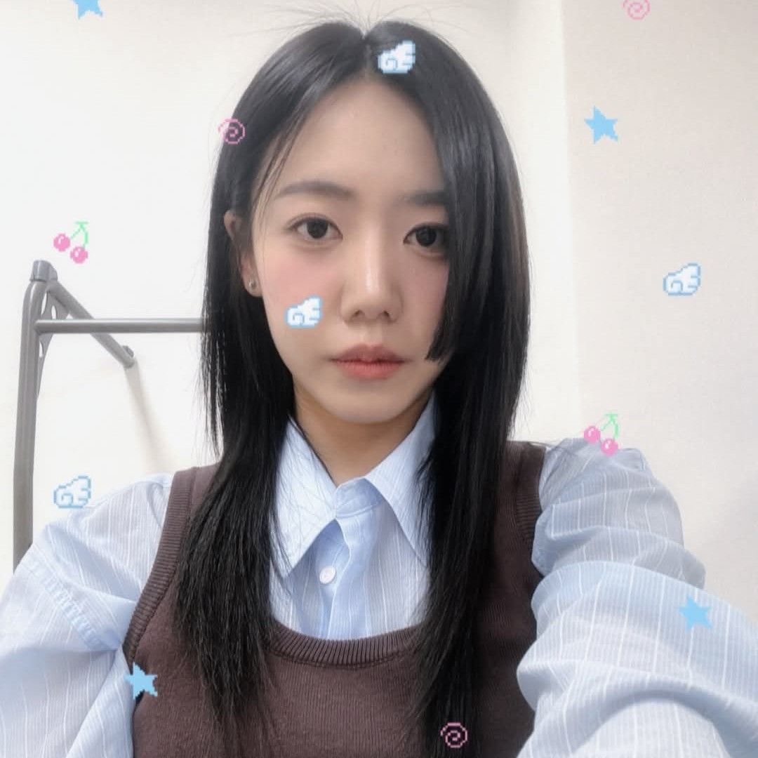 Recent activity shot of Kim Namjoo (Apink)