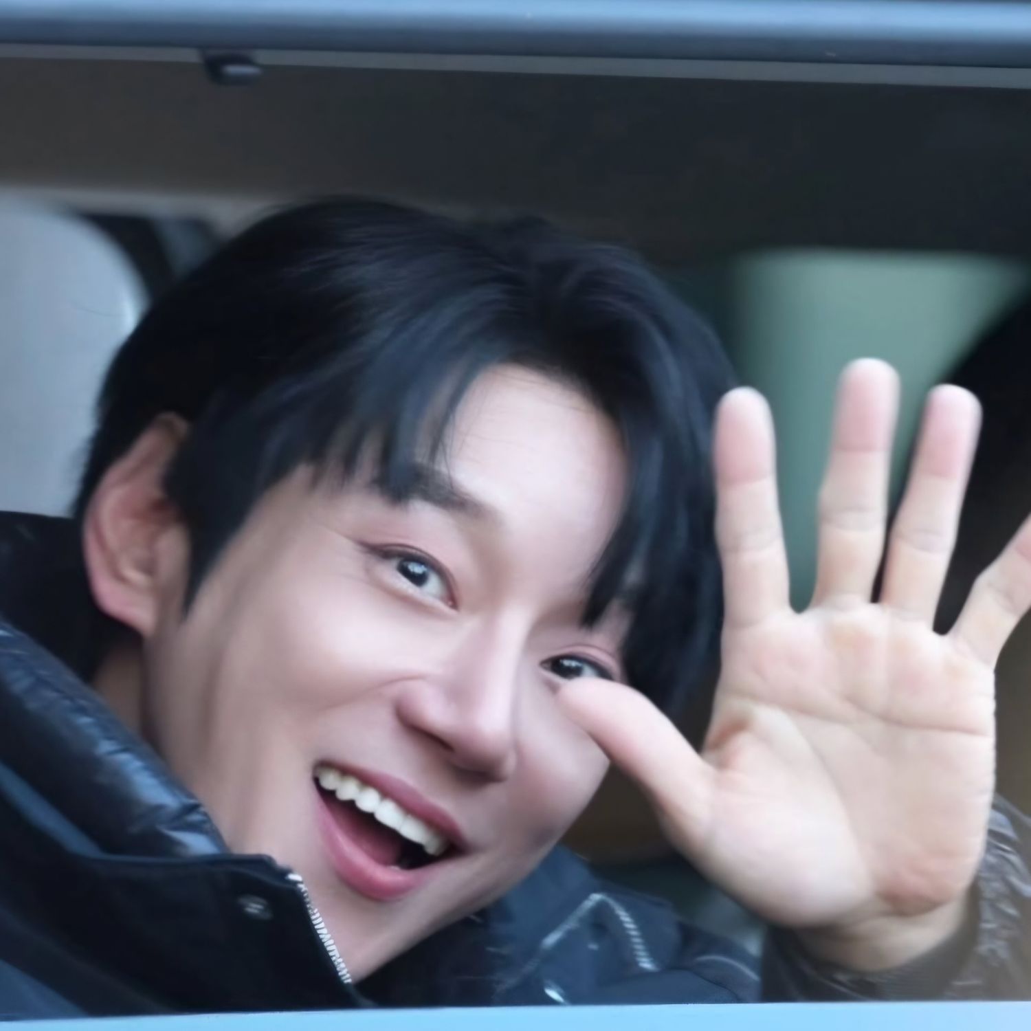 Recent activity shot of Hwang Chiyeol