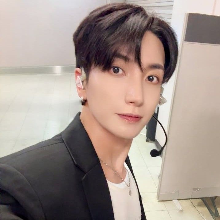 A moment captured by Super Junior's fan